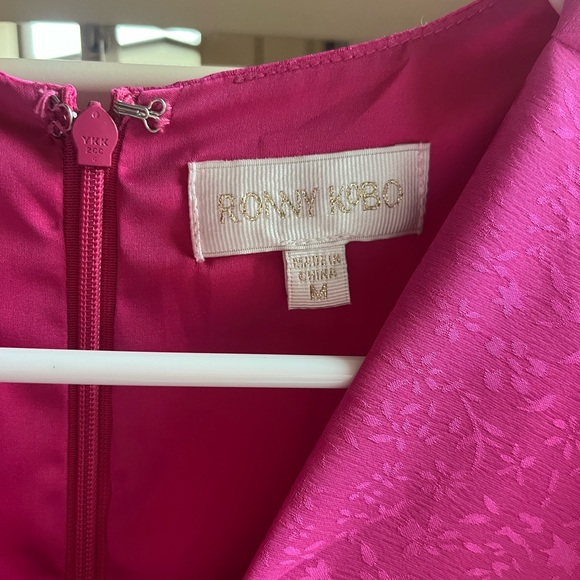 Ronny Kobo Flora Dress Hot Pink Long Sleeve Mini Dress Size Medium - Picture 3 of 4